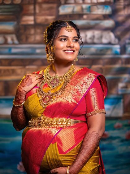 Ethnic Elegance: Saree Shoots photo 9