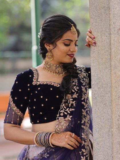 A graceful pose from Vinaya's engagement shoot. The simple yet stunning choker is a versatile piece, perfect for many different occasions.