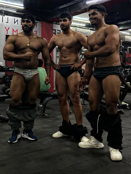 Post-workout posing check with my clients. We are all preparing for war, and we do it together.