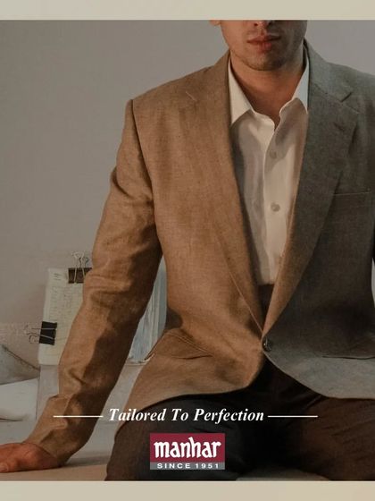 At Manhar, we curate impeccably tailored coats, jackets, and more, that embody perfection in every stitch.