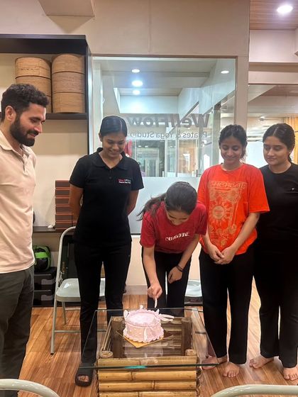 Community & Good Vibes photo 3