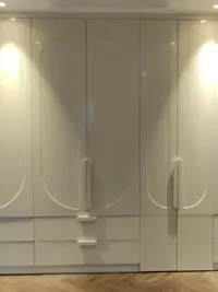 Custom Wardrobe & Closet Solutions