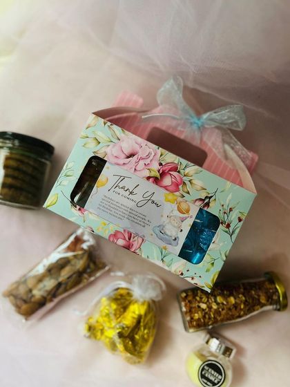 Gift Hamper - Baby & Maternity Hampers Custom Return Favors photo 10