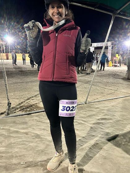 We are so proud of our client Ambika, who successfully completed the challenging Ladakh half marathon. Her dedication to her physiotherapy sessions gave her the muscle strength and endurance to make this dream a reality.