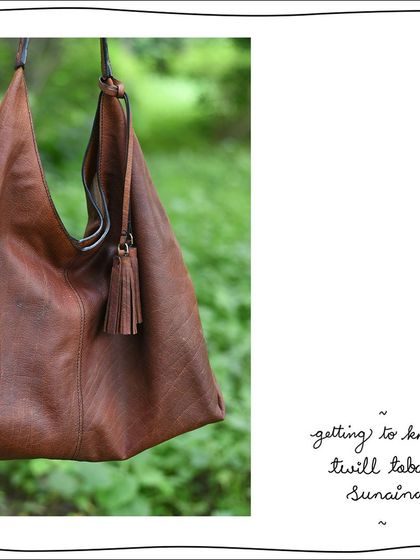 The Twill Tobacco Sunaina has a beautiful vintage look. The leather is designed to age gracefully, developing more character with use.