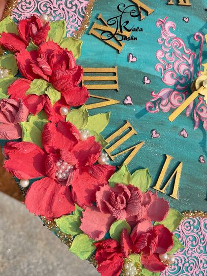 Jashn-e-Kala by Sakshi - Custom Russian Sculpture Decor Custom Wall Clocks photo 30