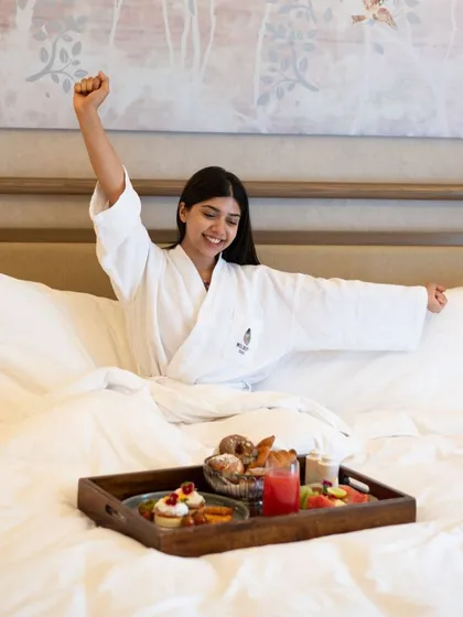 Start your day with a smile and a stretch in the comfort of our luxurious beds. We offer in-room breakfast service, allowing you to savor delicious pastries and fresh fruit at your own pace.
