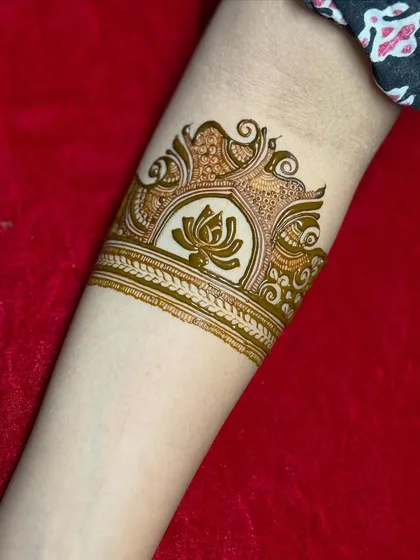 A close-up of the initial outline for the lotus arm band, showing the clean and precise foundation of the design.