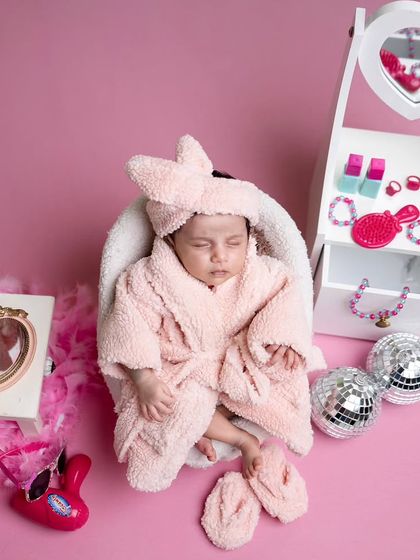A full view of the pink spa setup, showing all the fun accessories that create this adorable scene.