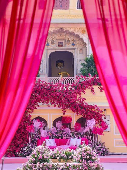 Royal Radiance: Palatial Pinks photo 11