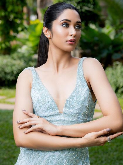 Aakarshana Outfits - Occasion Wear & Jewellery Rental Cocktail & Reception Gowns photo 26