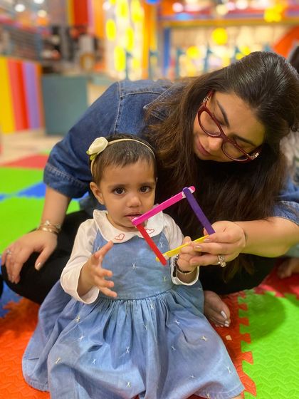 Creative Expression: Arts & Crafts photo 47