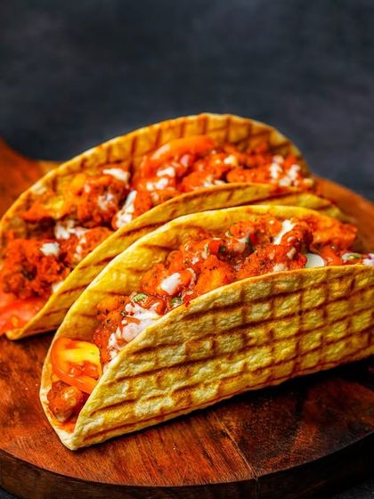 Social Media Shoots: Styled & Moody photo 41