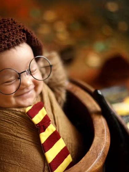 The happiest wizard in training. We were so lucky to capture this incredible smile during a Harry Potter themed session, a truly magical memory for the family.