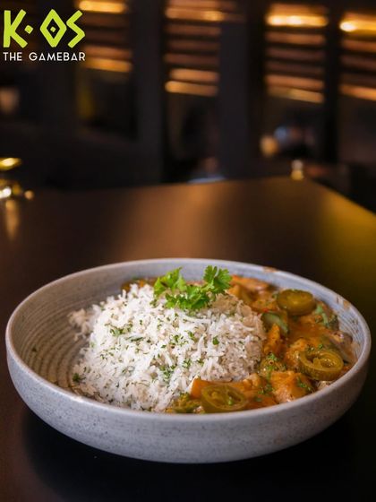 A comforting bowl of rice and curry. Our main courses are designed to be hearty and satisfying.