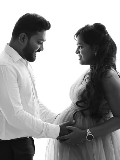 WonderBump Studio - Baby Shower Photography Couples & Family Portraits photo 43