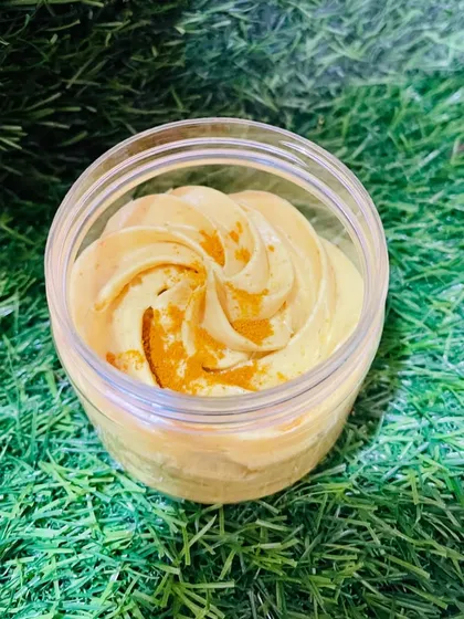 My Turmeric and Sandalwood whipped soap is perfect for those who love earthy, traditional scents. It has a rich, creamy texture and is packed with the natural goodness of turmeric.
