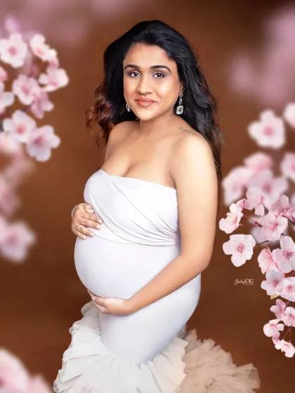 Prerna - Maternity Photography Elegant & Glamorous Portraits photo 14