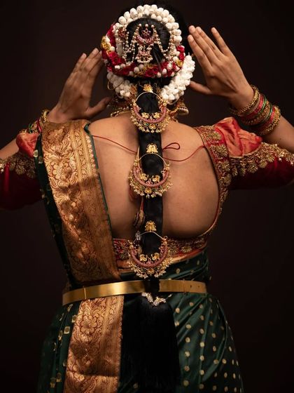 Lotus Bridal Studio - Wedding & Event Jewellery Rental Complete the Look: Hair & Accessories photo 9