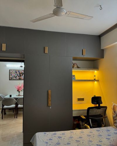 Custom & Modular Furniture
