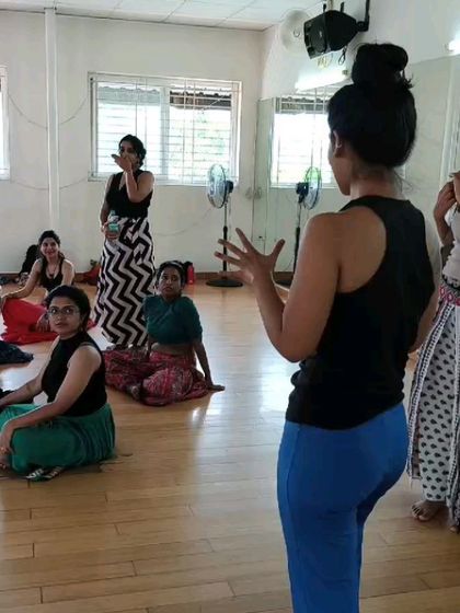 Our founder interacting with students during the Indian Fusion Weekender, a space for learning and growth.