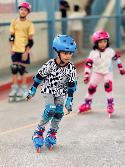 Sportonix Sports Arena - Roller Skating Classes Friendly In-House Competitions photo 10