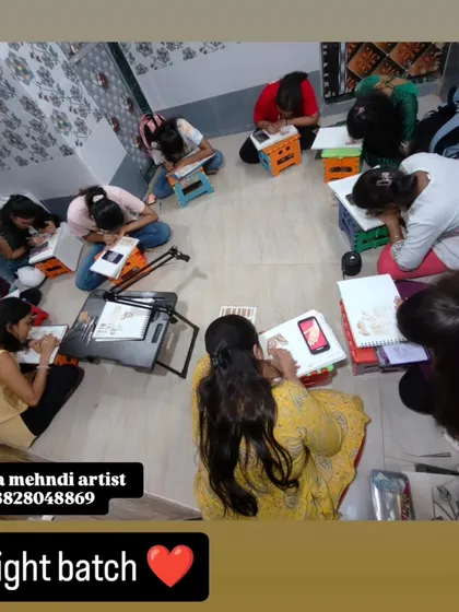 I understand that many of my students are working women or college students, which is why I offer flexible evening batches. This is a picture of my night batch, full of passionate learners who are dedicated to mastering the art of mehndi.