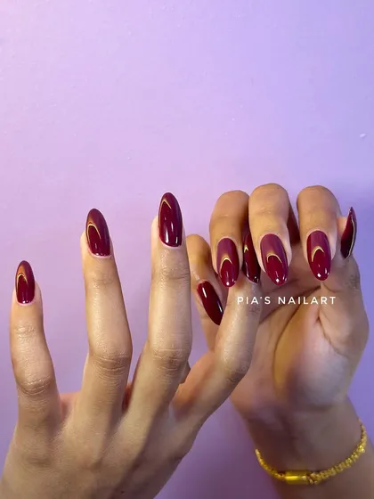 Another view of the stunning "Mokai" shade, showing off its rich color and high-gloss finish.