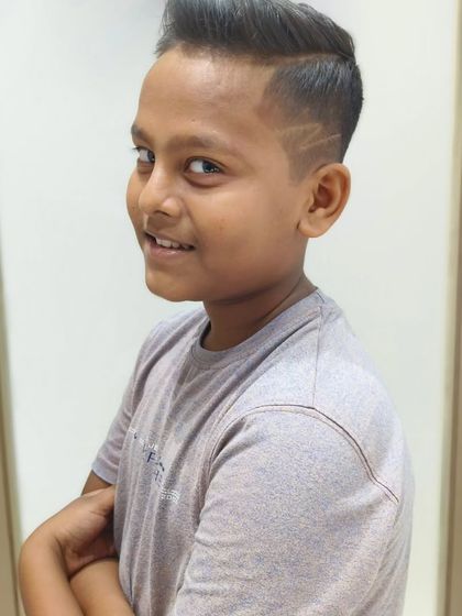 Sharp Haircuts for Men & Kids photo 10