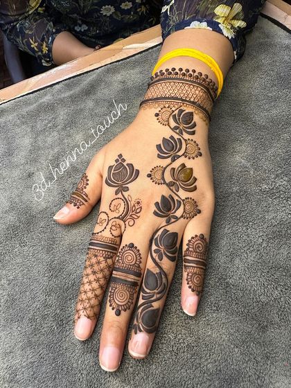 3D Henna Touch - Festive & Occasional Mehndi Minimalist & Chic Henna photo 44