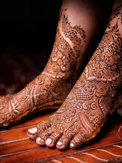 Don't forget the feet! I create equally detailed and beautiful mehendi designs for the feet, ensuring your complete bridal look is perfect from head to toe.