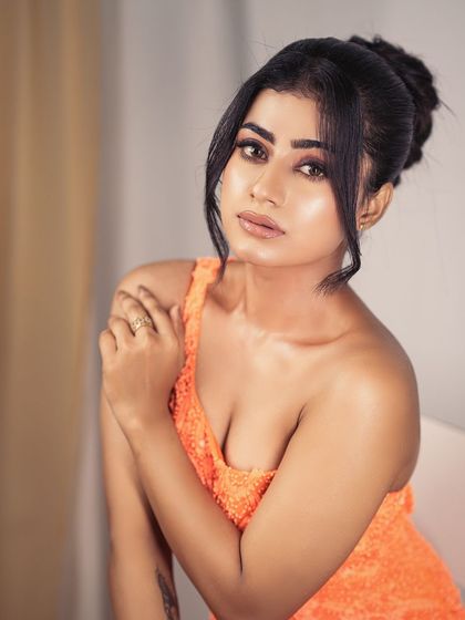 Aakarshana Outfits - Occasion Wear & Jewellery Rental Cocktail & Reception Gowns photo 14