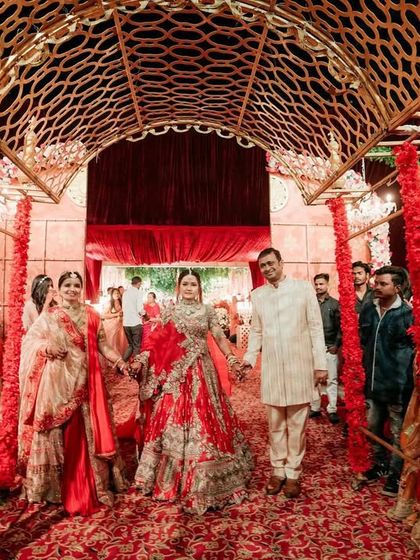 Unforgettable Entries photo 30