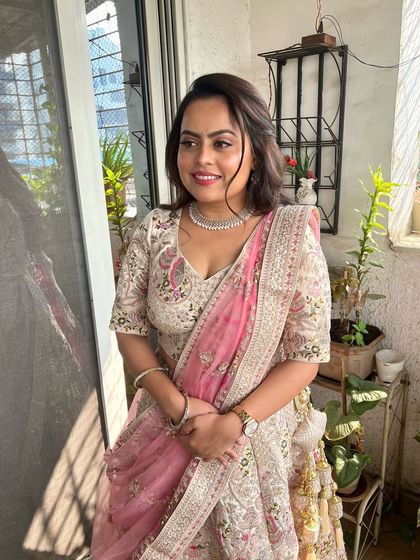 Fresh & Radiant: Engagement & Pre-Wedding photo 20