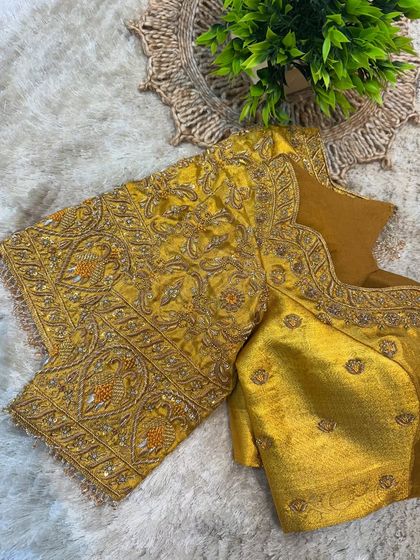 Chaithu Gowda - Custom Designer Ethnic Wear Custom Embroidered Blouses photo 67