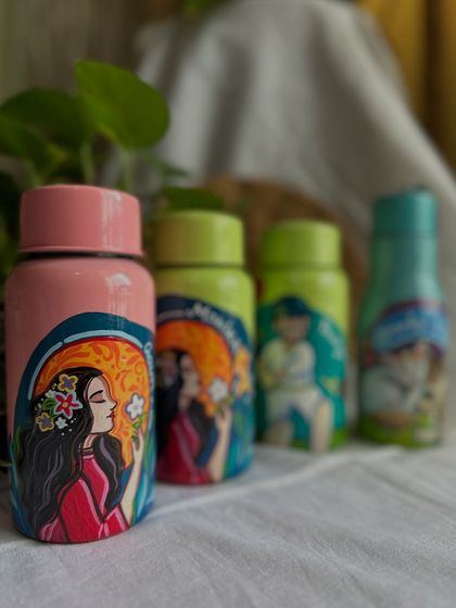 A quick look at some of the custom painted bottles that were dispatched this week.