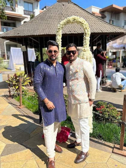 Nikhil Choradia - Wedding & Sangeet Choreography With the Wedding Crew photo 11