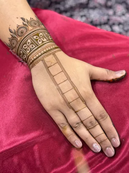 The initial outline of the geometric design, showing the precision required.