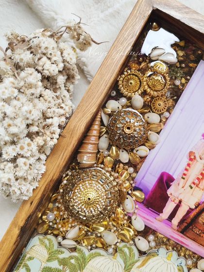 Vinys Galleria - Custom Resin Home Decor Wedding Memories in Wooden Frames photo 15