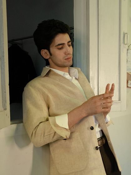 Our lightweight, breathable linen is a fashionable marvel in any weather, perfect for creating a chic and sophisticated look.