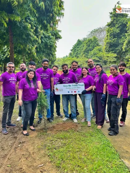 The Telus team in their purple shirts, ready to make a difference. The enthusiasm of our volunteers is the fuel that powers our mission.