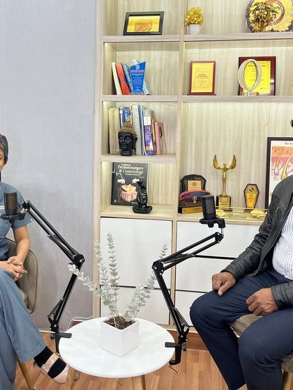 A great conversation with a happy patient, Shakeel Ahmed, discussing his hair transformation journey. Moments like these, combined with investing in new technology for the clinic, make for an eventful day.