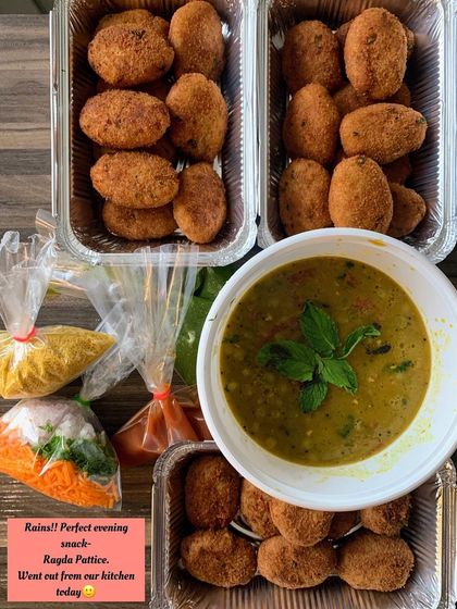 Another order of Ragda Pattice, a perfect evening snack, especially during the rains.