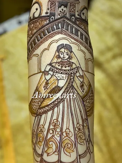 A detailed portrait of a bride in her palanquin (doli), a classic and emotional moment captured in henna.