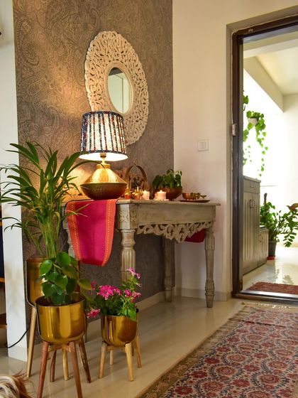 Sushmita - Home Styling & Decoration Welcoming Entryways & Foyers photo 24