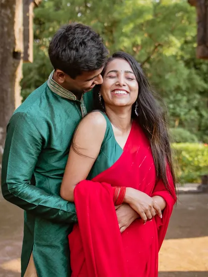 This is the kind of moment I live for. A pure, unscripted laugh between the couple during their shoot at a historic fort. My goal is to make you feel comfortable enough to let your real personalities shine.