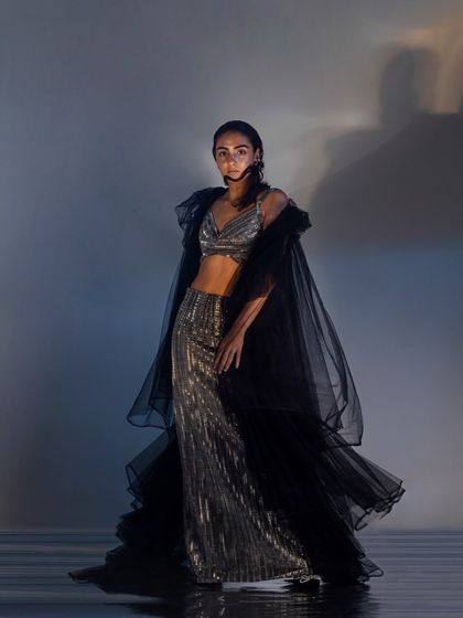 High-Fashion & Editorial Looks photo 39