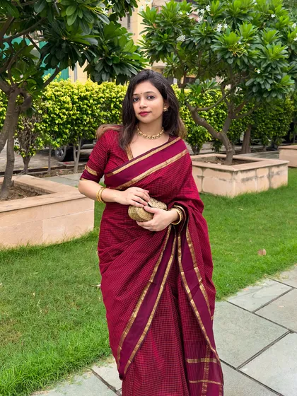 The complete outfit, a perfect blend of tradition and elegance. This is a great choice for any formal Indian occasion.