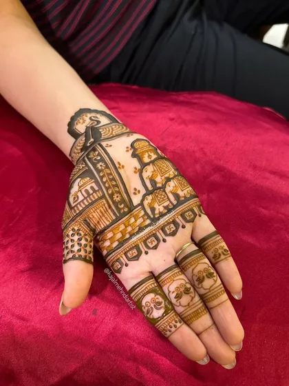 Another view of the completed elephant procession design.