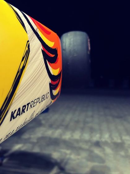 A close-up of the Kart Republic branding on our chassis.